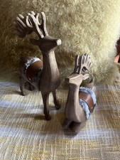 VTG Wooden Dears Set 2 Hand Carved Classic and Modern Styles  Holidays Clean picture
