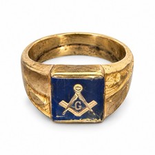 Vintage 10K Gold Masonic Freemason Ring Blue Enamel Square Compass picture