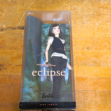 Barbie Collector 2010 The Twilight Saga Eclipse Alice Doll Sci-Fi Horror picture