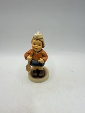 Goebel M.I. Hummel First Mate 2002/2003 Club Figurine Germany 3.75
