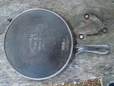 Wagner National No. 8 Cast Iron Skillet with Heat Ring 1058 D  Cean Restored picture