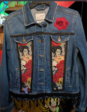 Denim Jacket Dia de los Muertos Festival Women Sz M Skull 3D Goth Godot Reworked picture