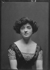 Photo:Mrs H F Avery 1911 Portrait Photograph picture