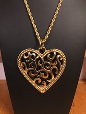 Large Metal Plated Heart Charm Pendant & Metal Rope Necklace Gold in Color picture