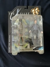 The X files ,Action figure agent Fox Mulder Series 1 Unopen Original packaging picture