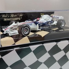 Minichamps 1/43 BMW Sauber F1-08 Robert Kubica 2008 Formula 1 Car Model picture