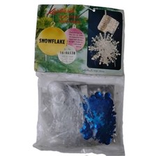Vintage LeeWards Snowflake Boutique Ornament Kit Blue 16-46538 New Old Stock DIY picture
