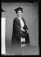 Photo:Adele Taylor Graduation Portrait c1905-1906 picture