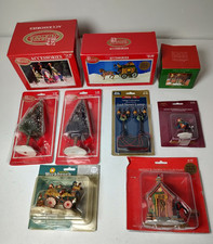 Vintage 9 pc Christmas Village Figurines & Accessories Mixed Brands picture