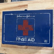 Vintage Johnson & Johnson #8161 Wall Mountable First Aid Kit Metal Box Unused picture