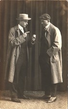 MAN EXPLAINS c1900 real photo postcard rppc unusual portrait pose men picture
