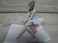 Vintage NAO By lladro #1179 Sitting Ballerina 9'' Porcelain Figurine Minty picture