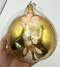 Vtg Large Gold Wire Wrapped Mica Floral Glass Christmas Ornament 4