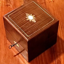 Napoleon 111  Fitted Perfume Scent Caddy Box With Four Bottles picture