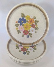Lot 4 MIKASA Stone Manor Floribunda Stoneware 10 3/4” Dinner Plates F5813 picture