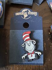 NEW Universal Studios Dr Seuss Short Cat In The Hat Metal Enamel Pin picture