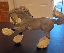 Breyer Breyerfest 2025 YOLO Special Run Pinto Variation Gypsy Vanner picture