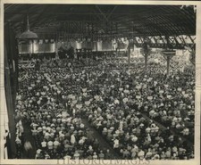 1928 Press Photo General view of the convention hall's opening session picture