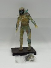 Hiya Toys Predators Active Camouflage Tracker Predator 1:18 Action Figure CC4 picture
