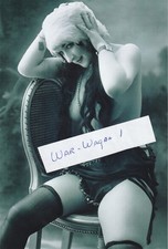 WW II - German Photo -- - German Ladies From 30`s + 40`s picture