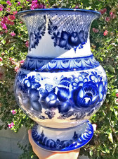 VTG Gzhel Russian Vase Porcelain Hand-Painted Blue & White Stamped Signed 11