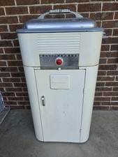 Vintage 1950s Westinghouse Electric Roaster Oven W/Cabinet. Works. picture