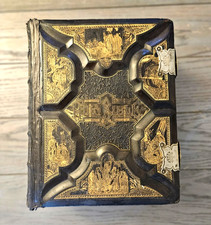 1885 Antique Holy bible KJV Parallel columns family pictorial Victorian W/clasps picture