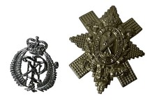 Lot of 2 Vintage British Military Cap Badges Royal Highlanders Scottish Insignia picture