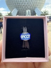 Disney Parks 2026 Pandora WDW Epcot  Glass Charm New picture