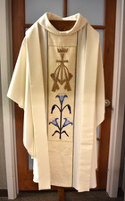 + Used White Marian Vestment With Stole + MDS + 54