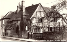 Postcard-Chalfont St. Giles. Milton's Cottage. Divided back. Unposted. picture