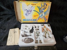 BANDAI JAPAN vintage figure Saint Seiya - CYGNUS HYOGA V2 - Bronze Saint Cloth picture