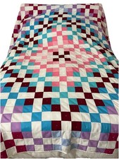 VTG Trip Around The World QuiltColor Wash Layout 98inX82inSingleStitch Polyester picture