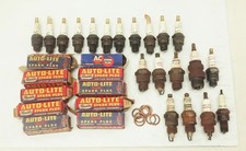 Vintage Antique Collectable Mixed Lot Of Spark Plugs AUTO LITE AC CHAMPION picture