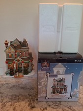 Lemax Carole Towne Collection 2011 CHRISTMAS HOMECOMING Lighted House  W/box picture