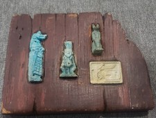 Antique Faience 3 AmuletS On A Red Piece Of Wood From EGYPT  picture