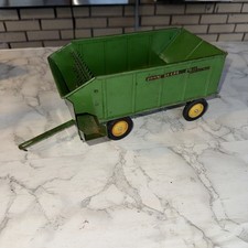 ERTL John Deere 1/16Forage 112 Chuck Wagon Nice Vintage picture