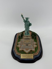 DANBURY MINT LIGHTED STATUE OF LIBERTY BROKEN HAND LIGHTS NOT WORKING picture