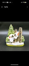 Snow Cottage by David Winter 1984 Hand-painted. Great Condition picture