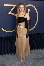 BEAUTIFUL JOEY KING 8X10 Photo picture