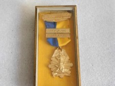 Old 1955 Southern Rifle League First Place Team Medal picture