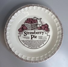 Vintage 1983 Royal China Jeannette Strawberry Pie Dish with Recipe 11” picture