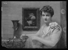 Photo:Marion Cleveland Portrait 1900s Woman Studio Photograph picture