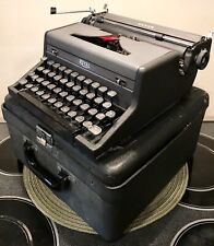 ANTIQUE ROYAL ARROW MANUAL PORTABLE TYPEWRITER W/CASE 4-ROW picture