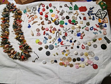Huge Vintage Mixed Button & Novelty Charm Lot Sewing Craft Assorted picture