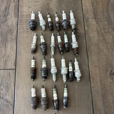 Mixed Lot Vintage Spark Plugs 22 Ford Ac Delco Autolite Champion  Nos & Used picture