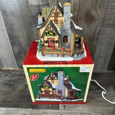 Lemax Winter Christmas 2016 Grizzly Cabin #65095 Used - picture