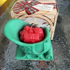 Vintage Avon Sleigh Light Bayberry Fragrance Candle Green and Red New NOS picture