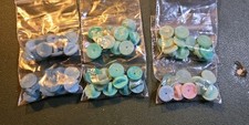 Lots Of 10 1960s Vietnam War Era Beercan DUI DI Pin Plastic Clutchbacks - RARE - picture