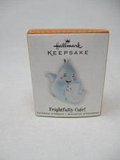 Hallmark Keepsake Frightfully Cute Halloween Ghost Ornament 2010 QFO626 Box picture